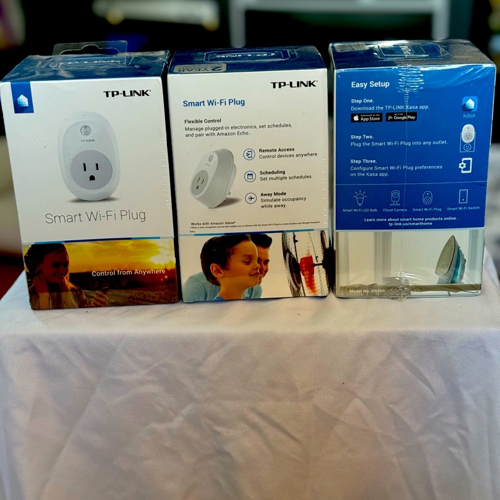 TP-Link HS 100 Smart WiFi Plug